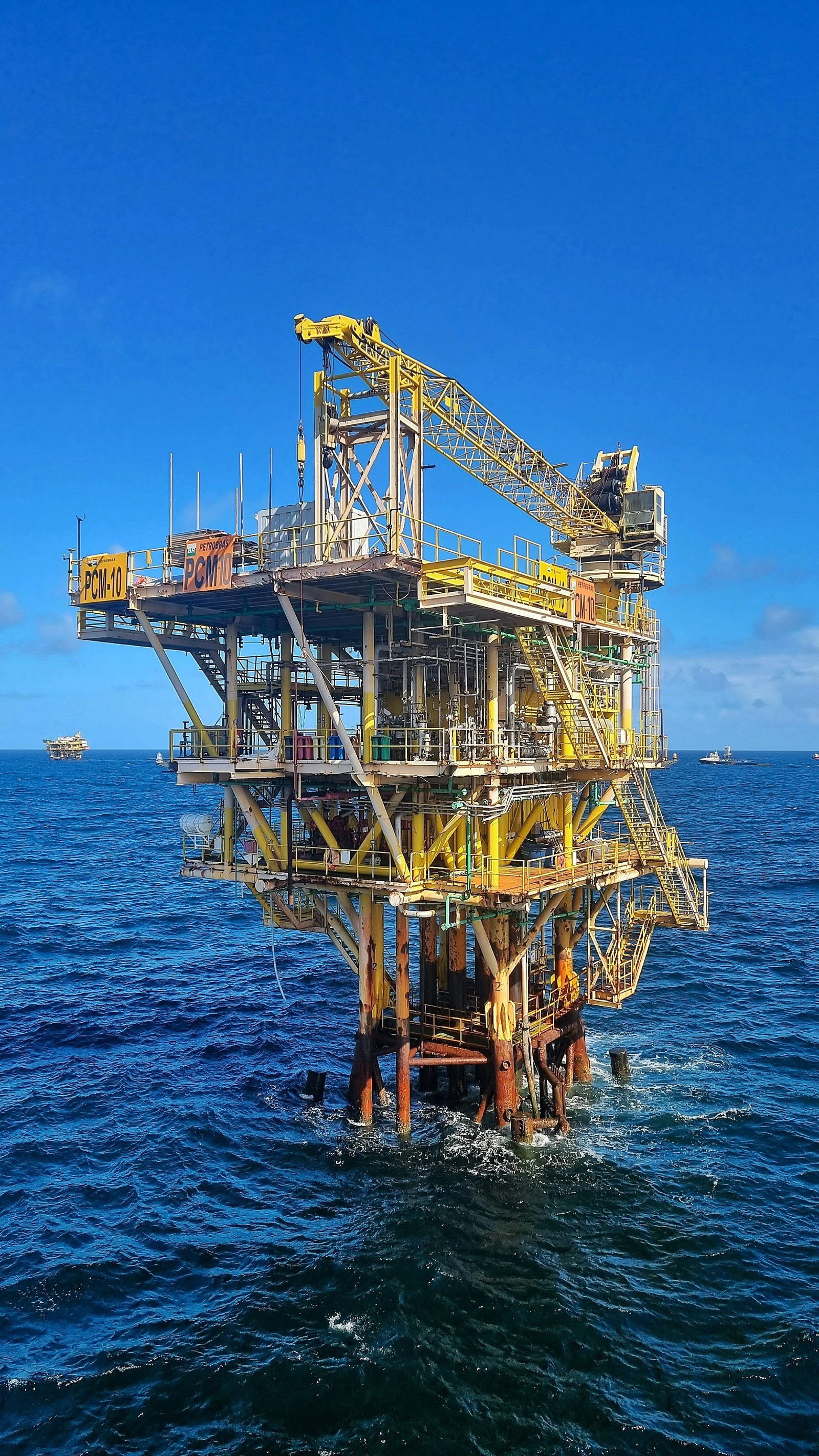 Offshore energy operations at sea